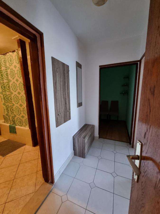 Apartman Mataija Apartment โนวีวีโนดอลสกี ภายนอก รูปภาพ