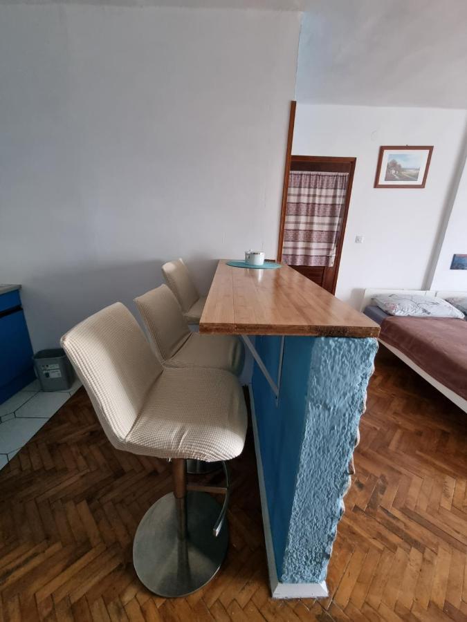 Apartman Mataija Apartment โนวีวีโนดอลสกี ภายนอก รูปภาพ